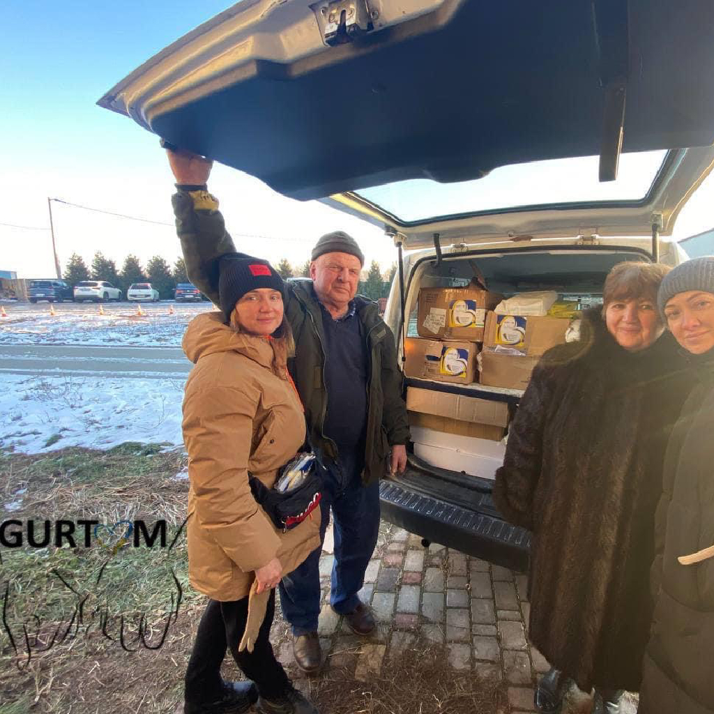 Продовжуємо розподіляти гуманітарну допомогу – с. Требухів, Броварський р-н.