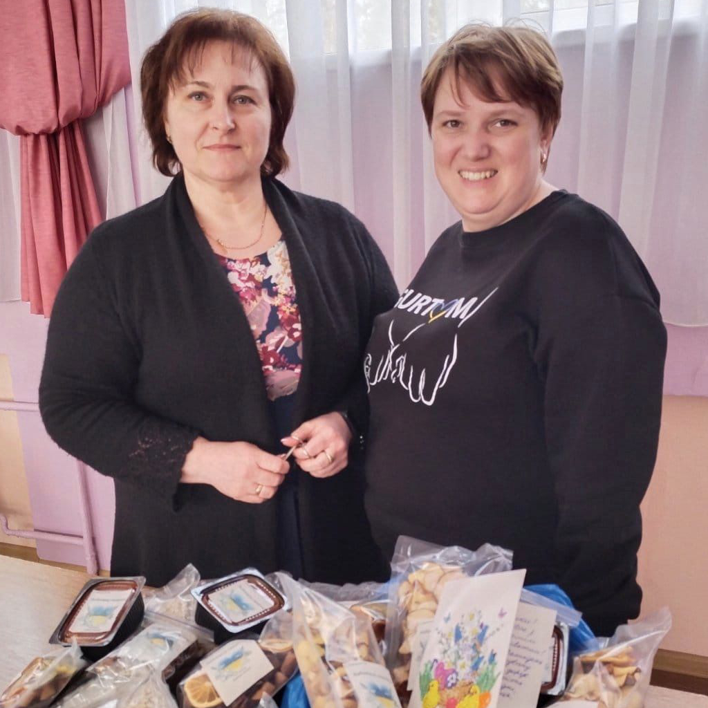 Сьогодні маємо калейдоскоп звітів щодо збору на наш Великодній виїзд.