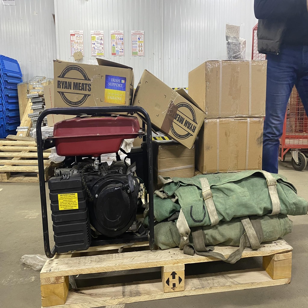 Важливо розуміти, що сьогодні ми допомагаючи один одному – долаємо нашого ворога!