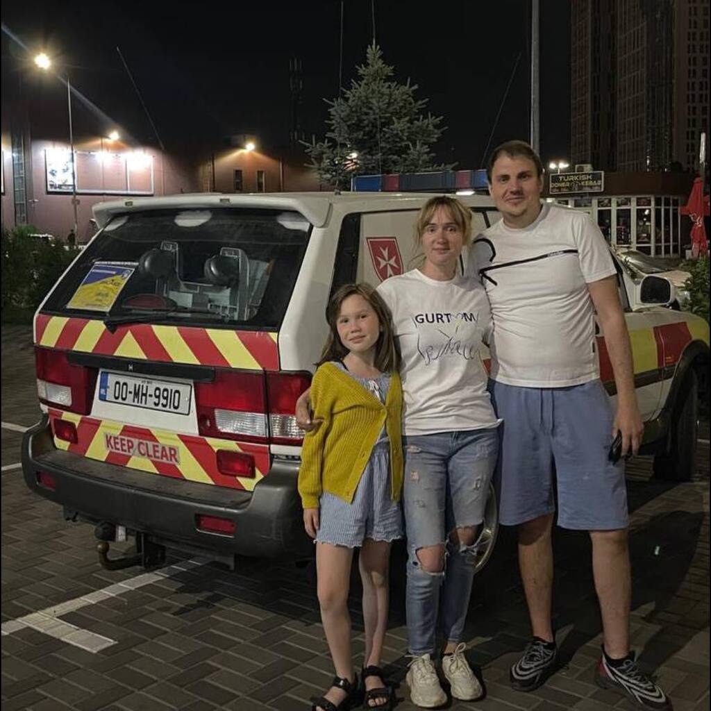 Передали джип Ambulance нашим парамедикам- Східний напрямок.