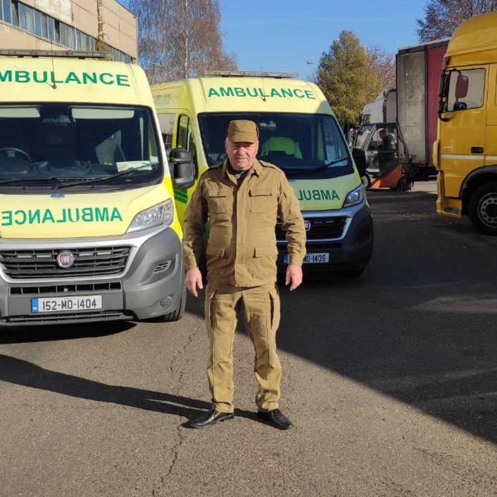 Сьогодні святкує свій День Народження наш волонтер, людина, яка з власного досвіду знає, що таке війна, ще з часів афганської війни- Сергій  Гуцол