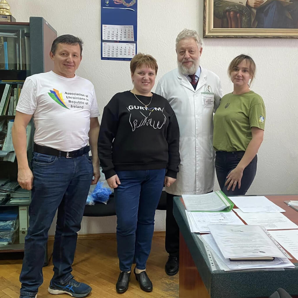 Директор інституту академік Сергій Олександрович Возіанов познайомив більш детально з роботою медичного закладу в умовах військового стану та збільшення числа пацієнтів з специфічними травмами отриманими на передовій.