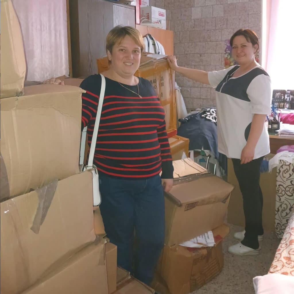 Медичний проект продовжує свою роботу.