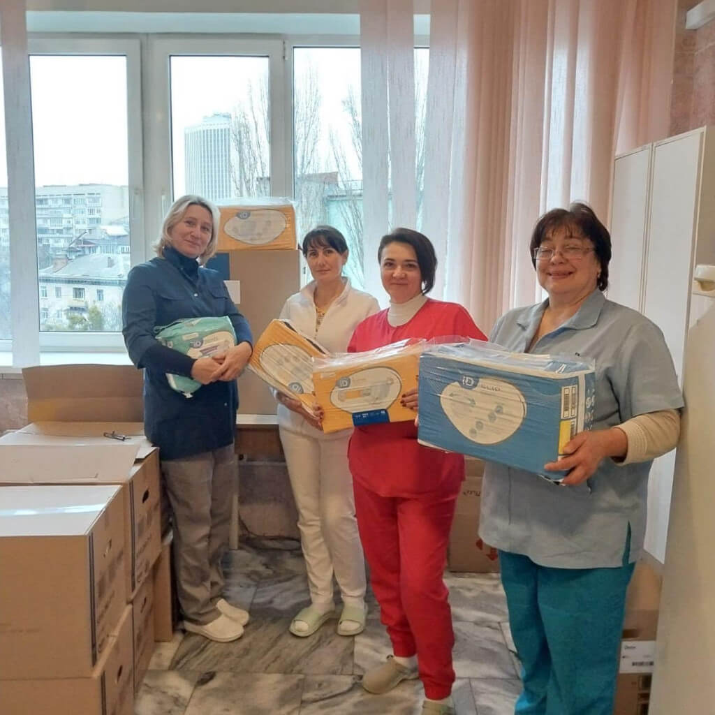 В рамках діяльності гуманітарного проекту передали до НАЦІОНАЛЬНА АКАДЕМІЯ МЕДИЧНИХ НАУК УКРАЇНИ ДЕРЖАВНА УСТАНОВА “ІНСТИТУТ УРОЛОГІЇ