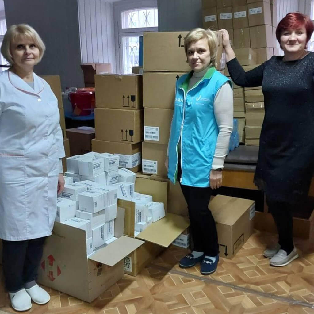 В рамках роботи медичного проекту передали до КНП  «Ніжинський міський центр первинної медико-санітарної допомоги» Ніжинської міської ради, Чернігівської області ліки
