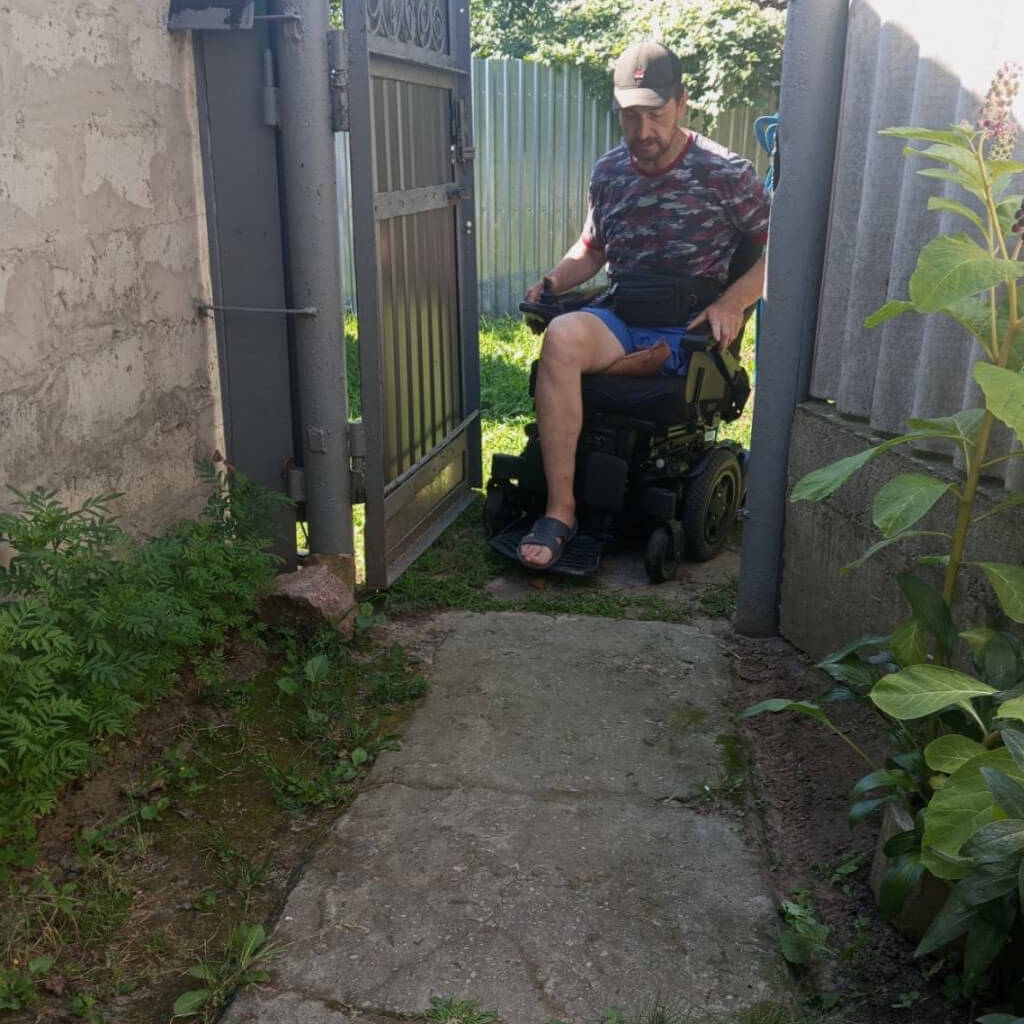 Допомага там де потрібно!