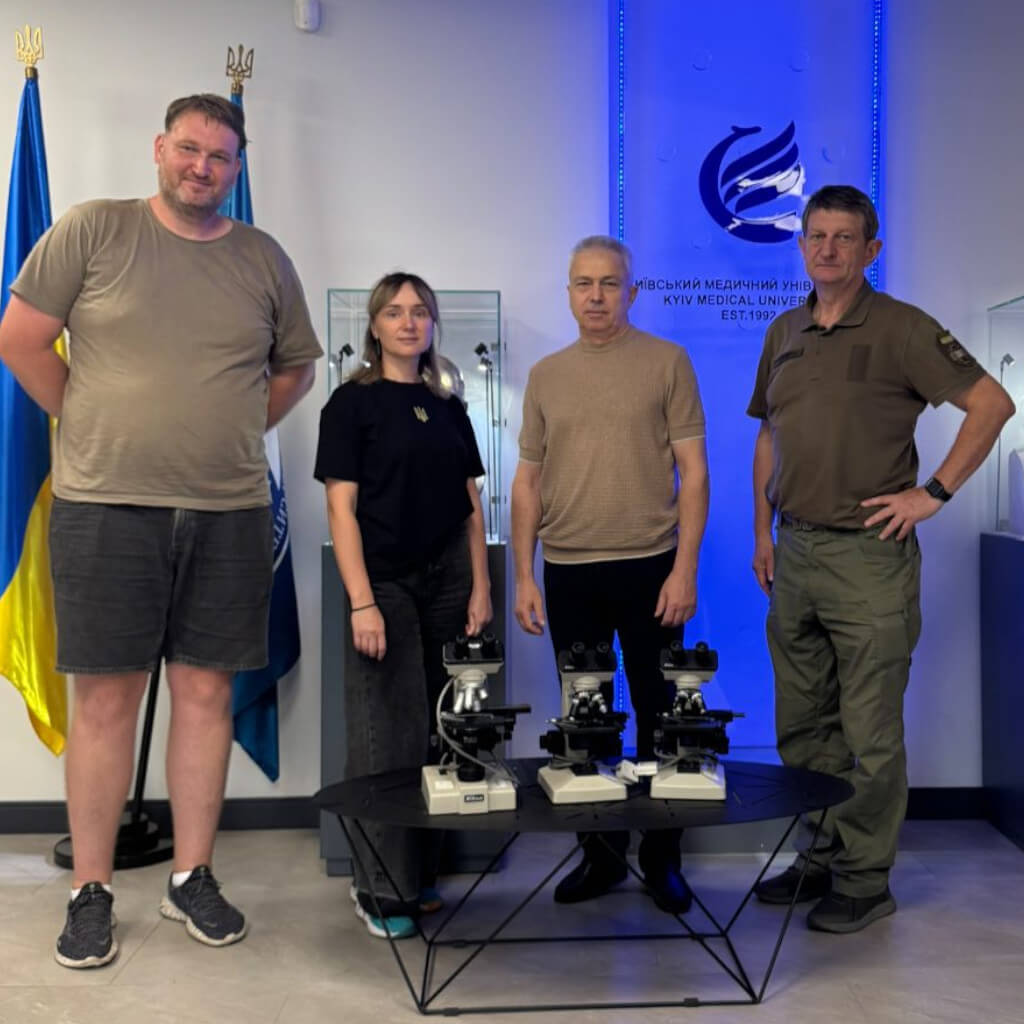 Сьогодні завітали до Київського медичного університету.