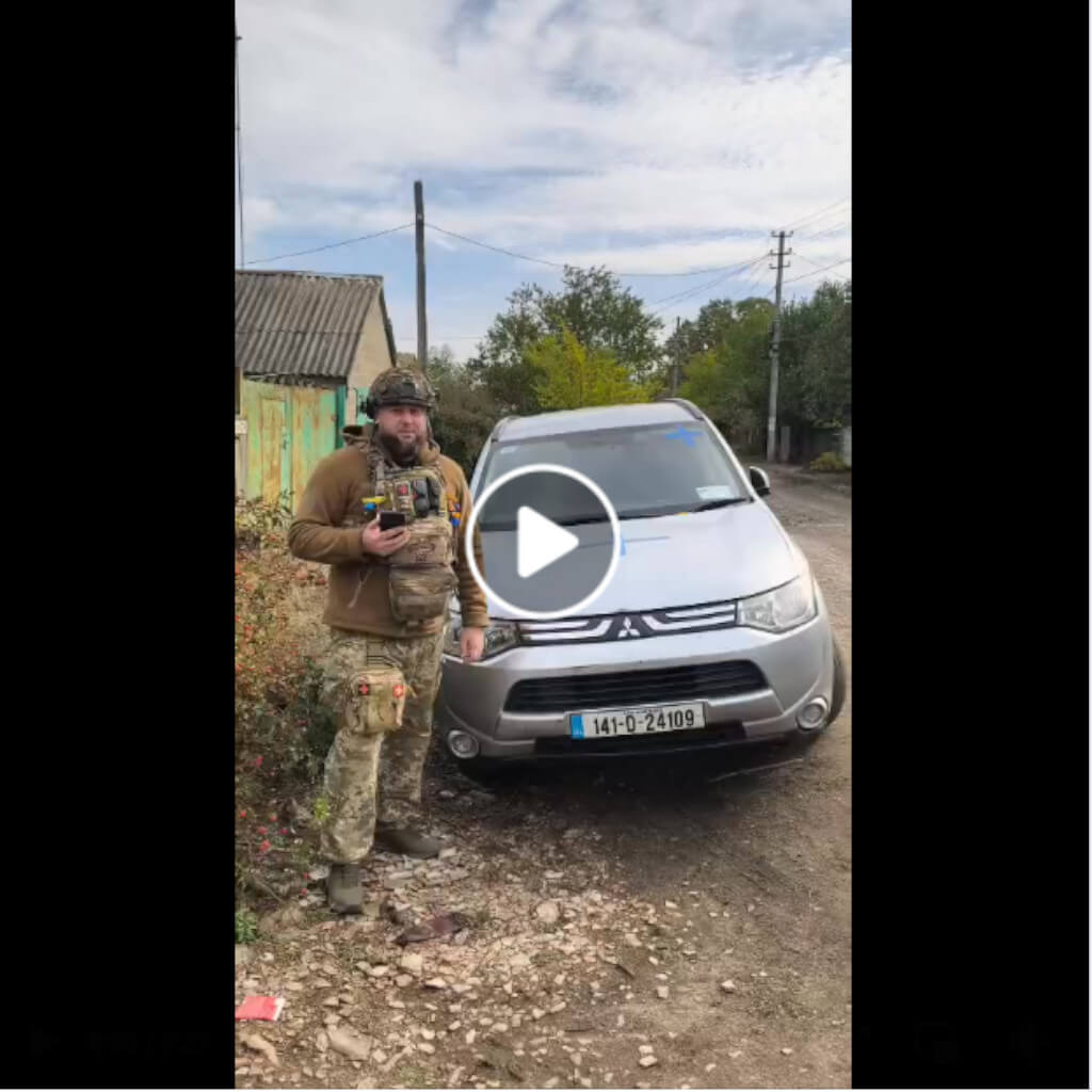 Авто вже працює, та допомагає швидко евакуювати поранених до найблищого стабпункту.