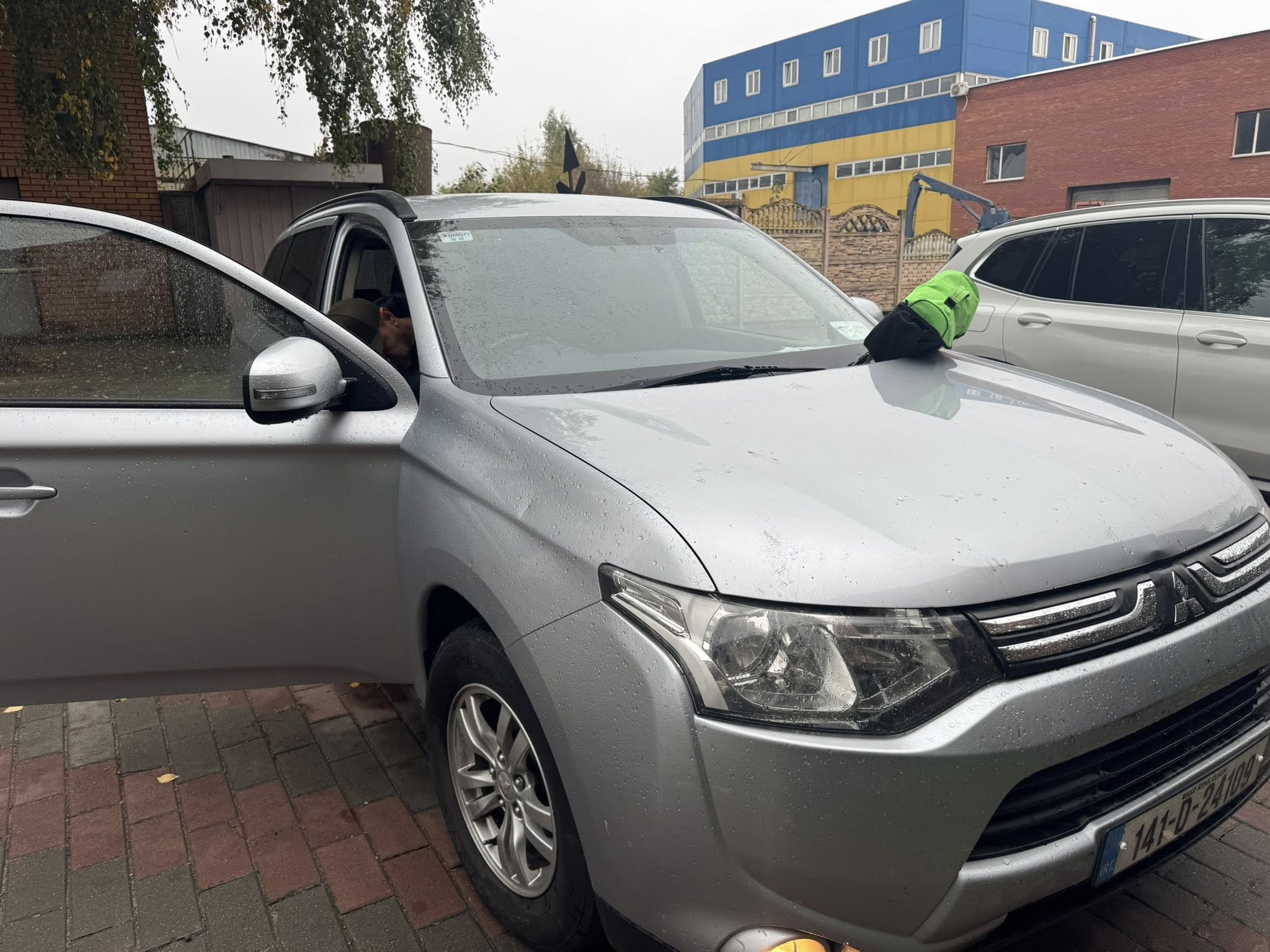 572394316_811680988384346_5689042061434537816_n