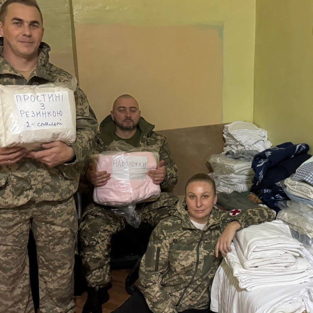 Передали на стабпунк , що знаходиться на Запорізькому напрямку пледи.