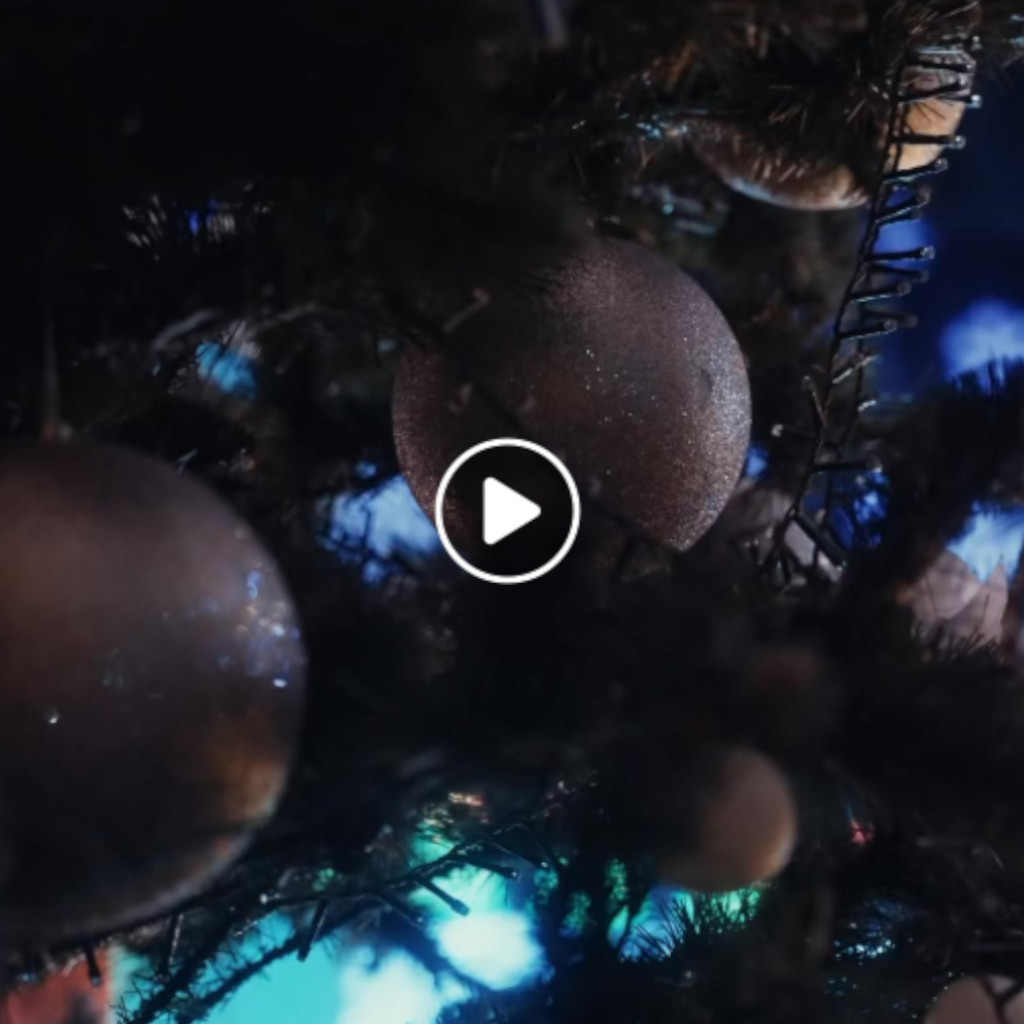 А ще це Різдво — про дитячі усмішки.