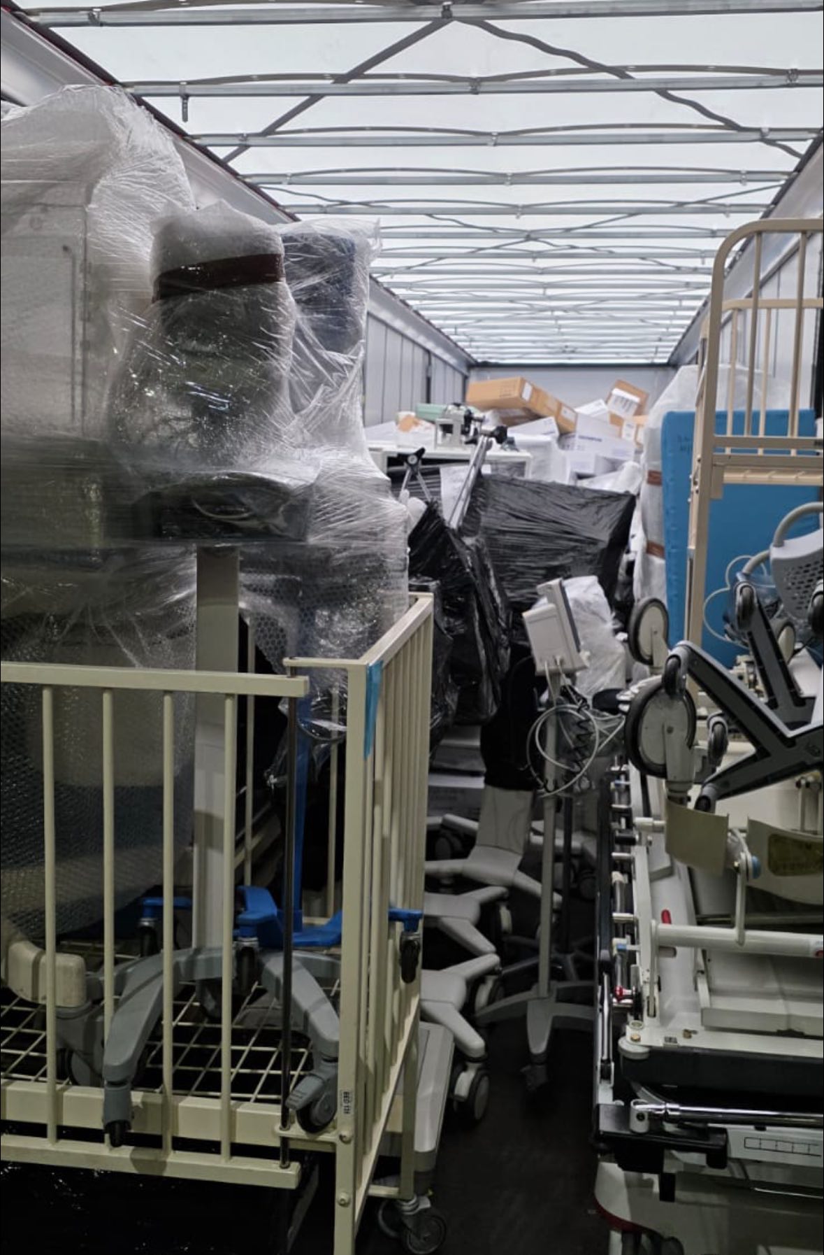 600223260_844409311778180_9081862613316090538_n