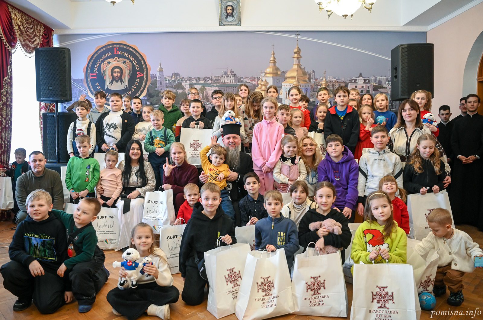 640910208_901449072740870_6545382482592429234_n