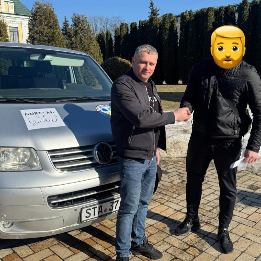 Ще два авто (мінівен та пікап) служать на Донецькому напрямку та рятують життя нашим Захисникам!