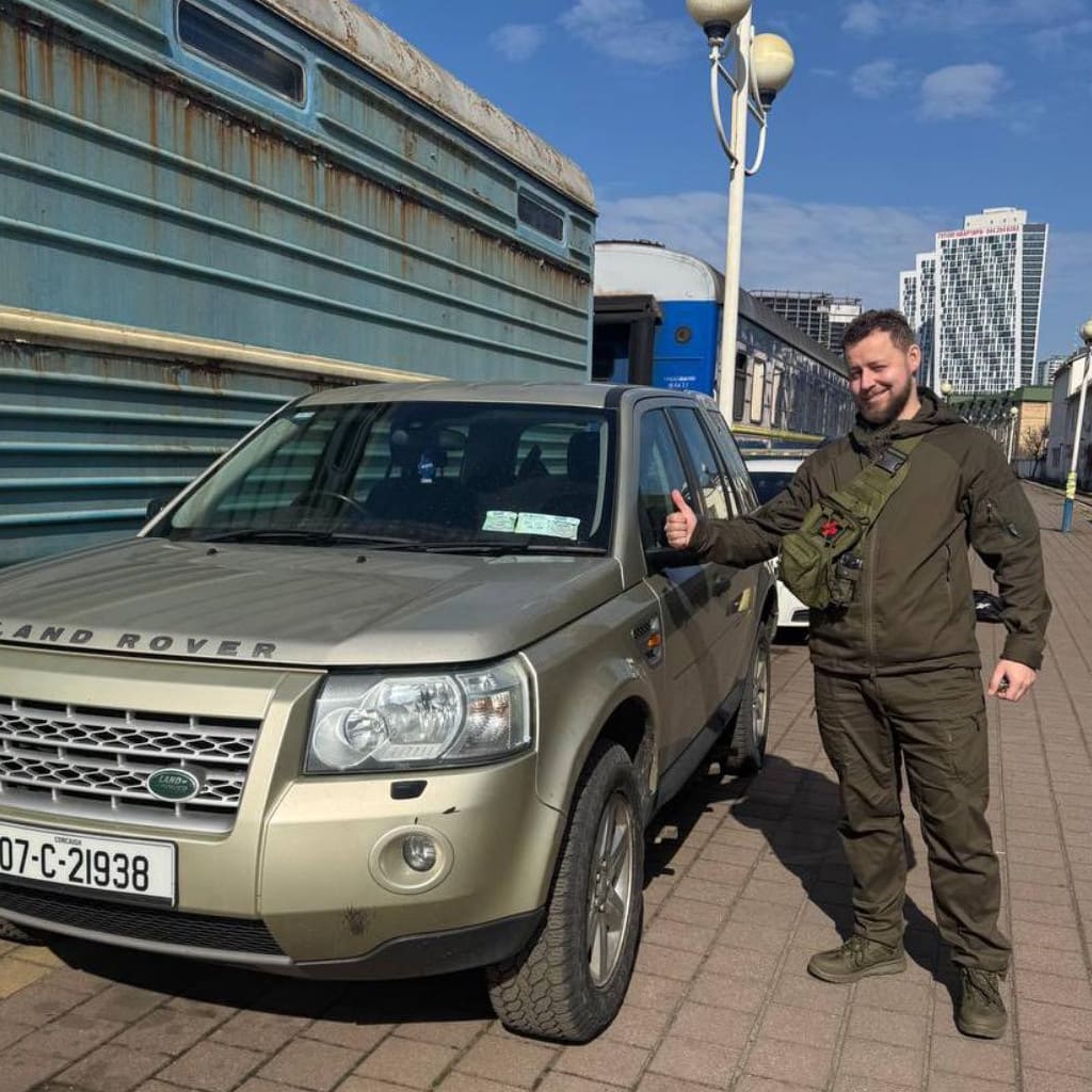 Вітаємо з Днем народження нашого волонтера, керівника «Медичного проєкту», Заслуженого лікаря України – Alex Vozianov!